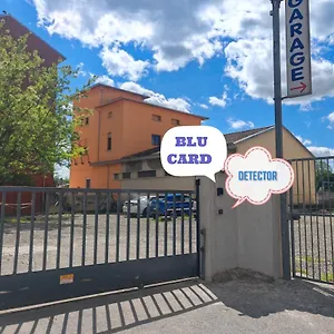 Apartment Express Traveller's Front Station Fs Privat Parking Free, Parma